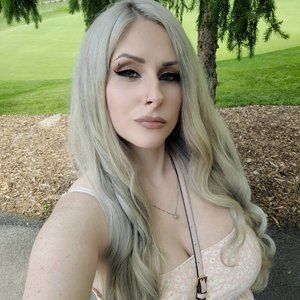 Meet your Posher, Nikki